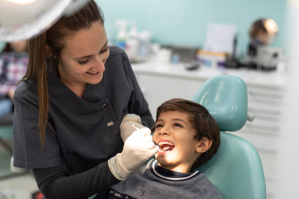 Best Emergency Tooth Extraction in Kutztown University, PA